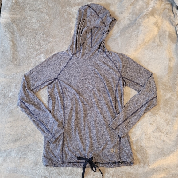 Under Armour Heat Gear Hoodie - Picture 2 of 5